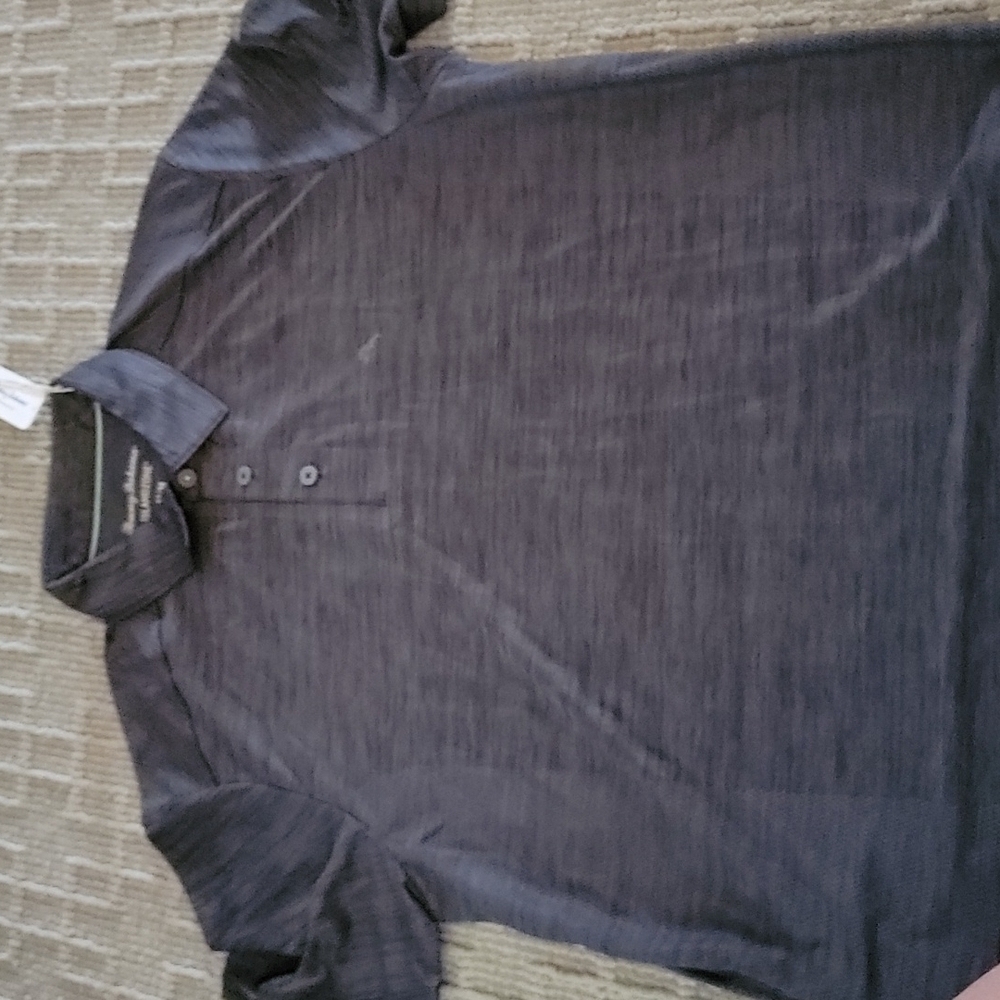 NEW TOMMY BAHAMA polo. Black-gray. Size Medium.
